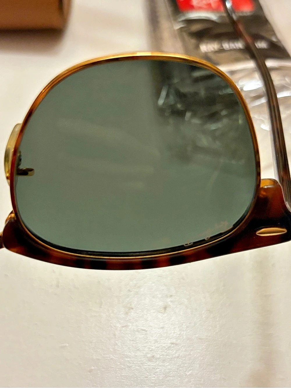 Ray-Ban Clubmaster Classic Clubmaster Sunglasses in Brown & Green Like New - Picture 13 of 15
